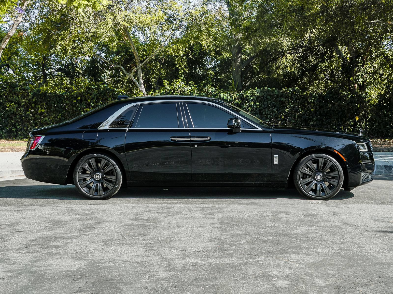 Certified 2021 Rolls-Royce Ghost AWD/4WD image 8