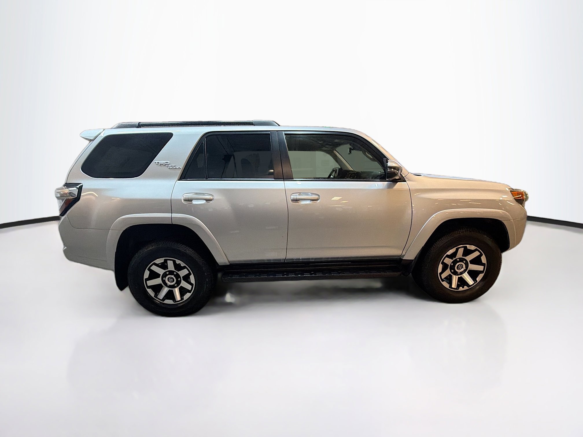 Used 2022 Toyota 4Runner TRD Off-Road Premium AWD/4WD image 10