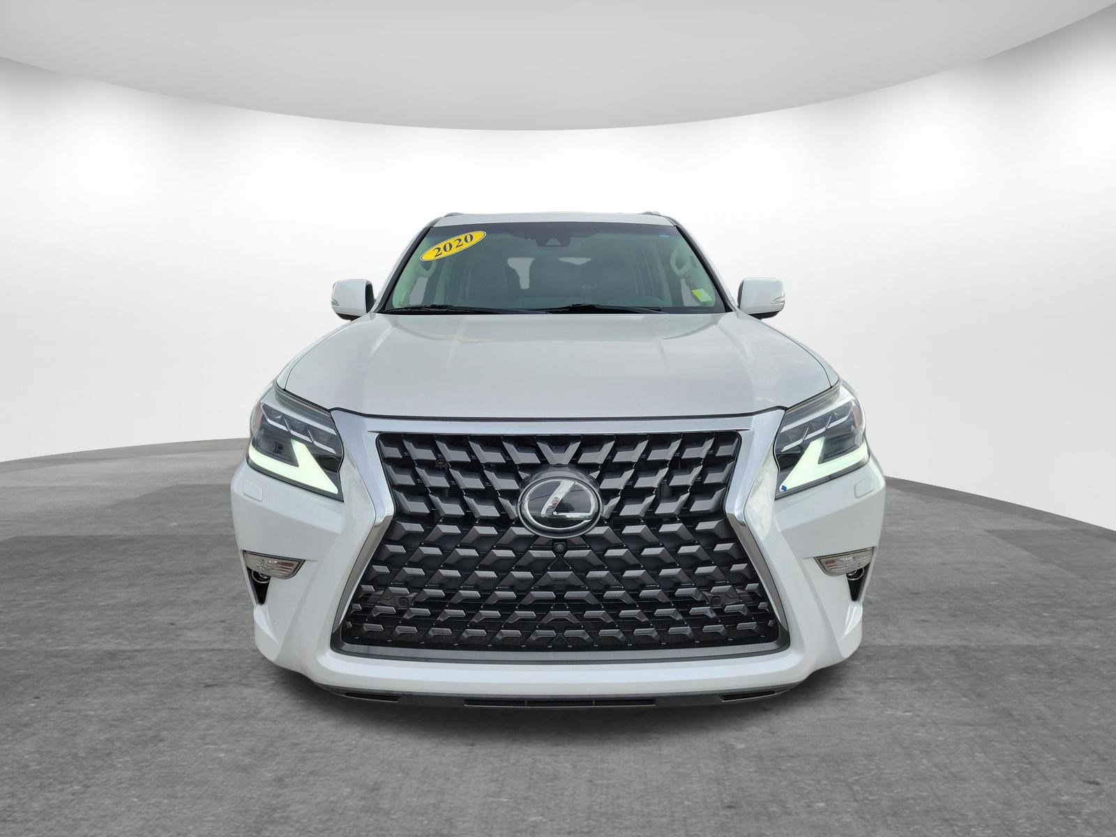 Used 2020 Lexus GX 460 Luxury w/ Accessory Package image 2