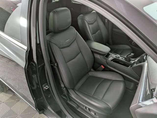 Certified 2022 Cadillac XT5 Premium Luxury image 34