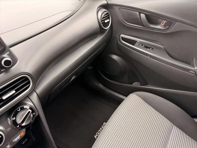 Used 2019 Hyundai Kona SEL FWD image 18