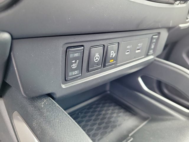 Used 2025 Nissan Frontier SV w/ SV Convenience Package AWD/4WD image 31
