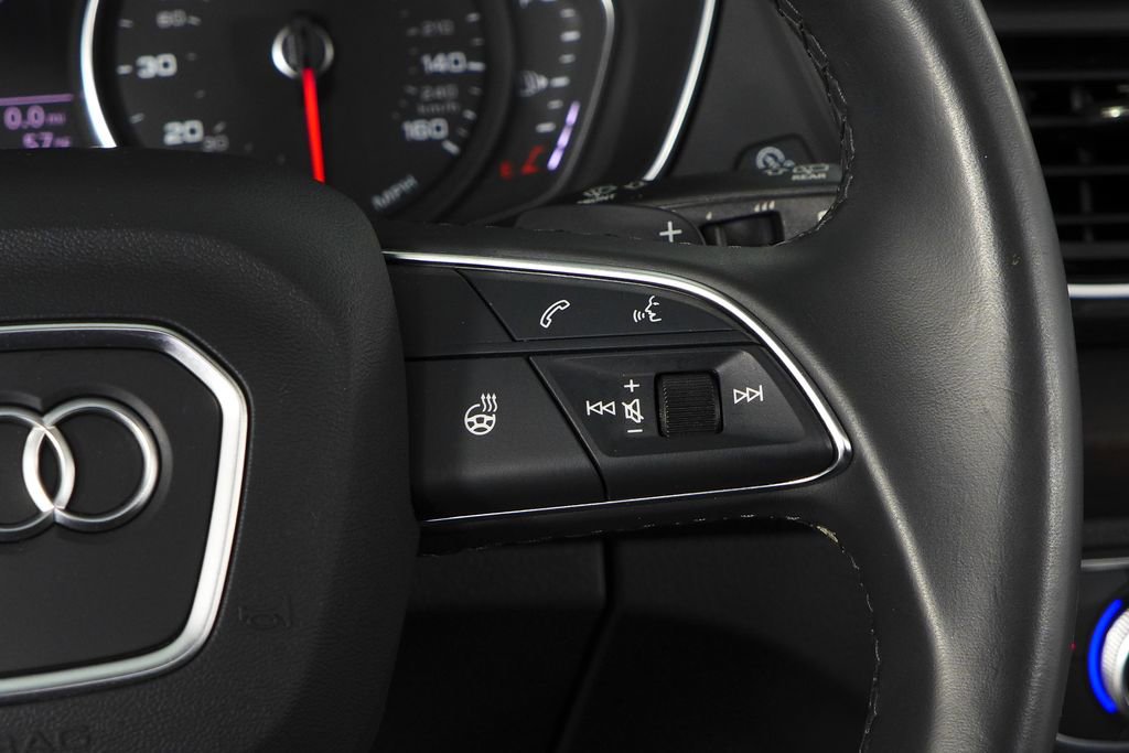 Used 2023 Audi Q5 2.0T Premium w/ Convenience Package image 29