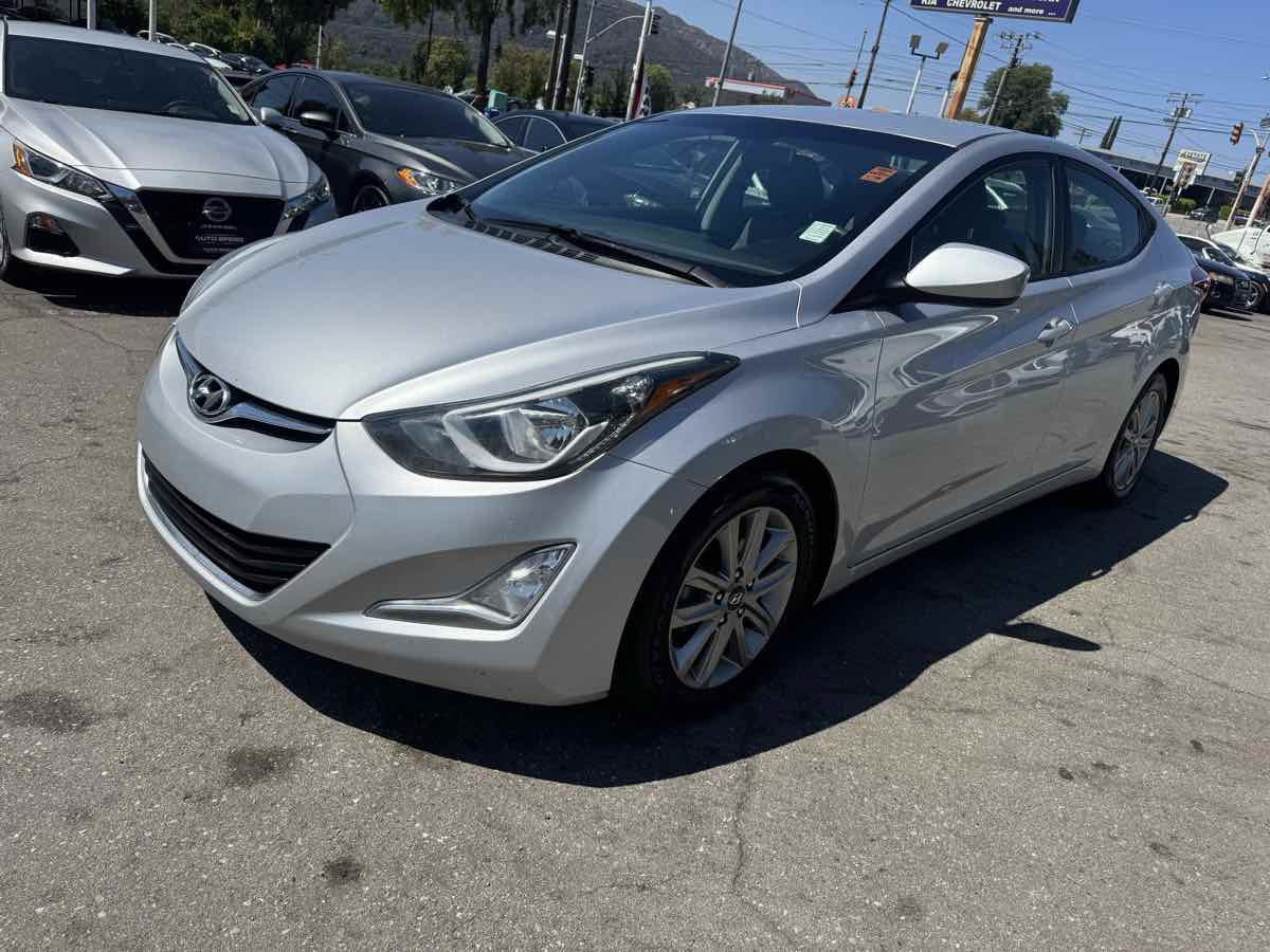 Used 2014 Hyundai Elantra SE w/ Option Group 02