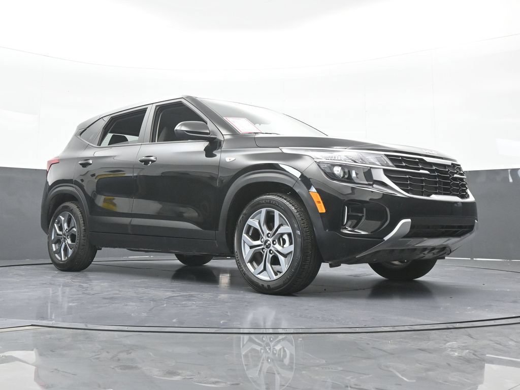 Used 2026 Kia Seltos LX FWD image 62