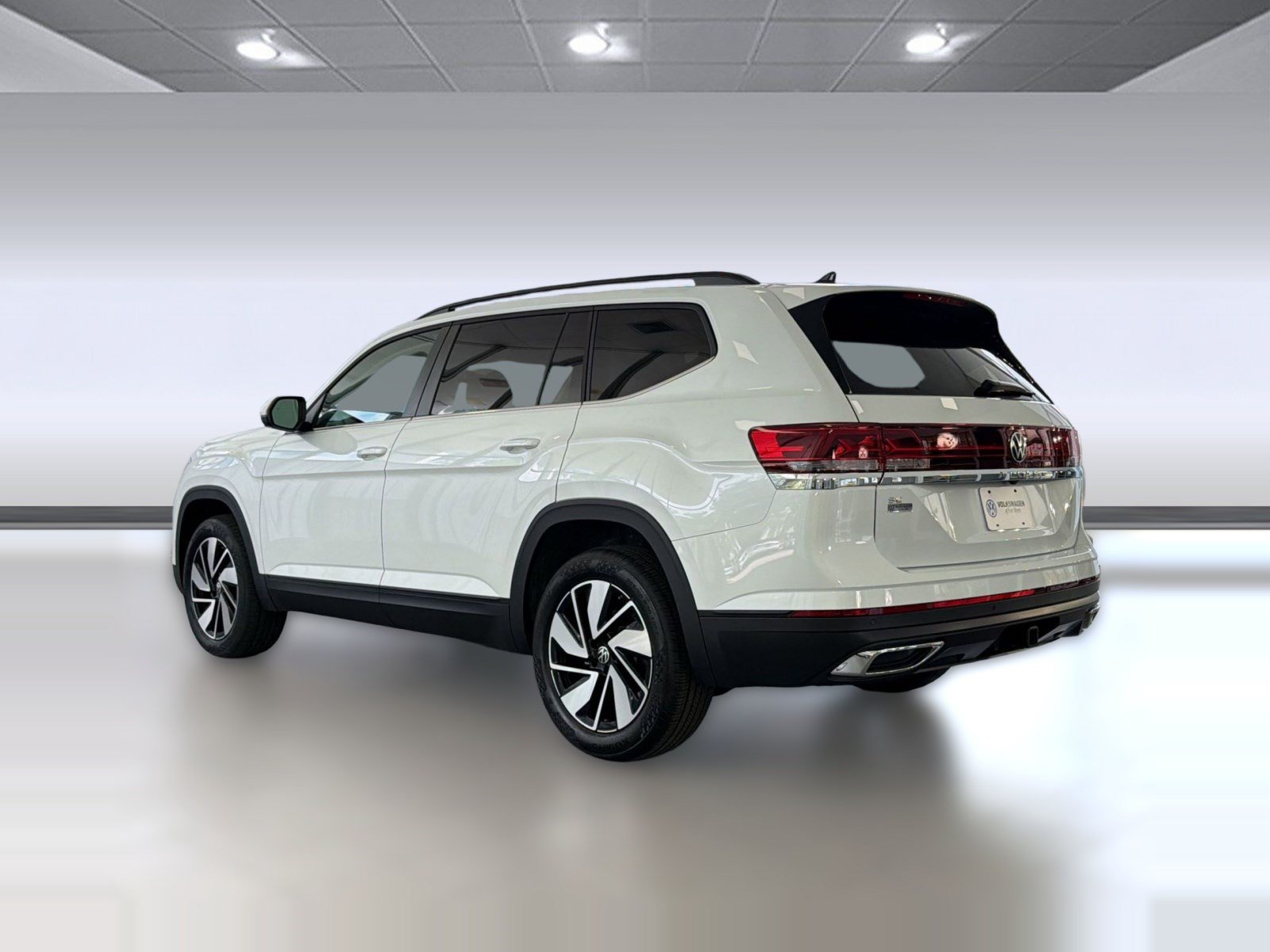New 2026 Volkswagen Atlas SE FWD image 3