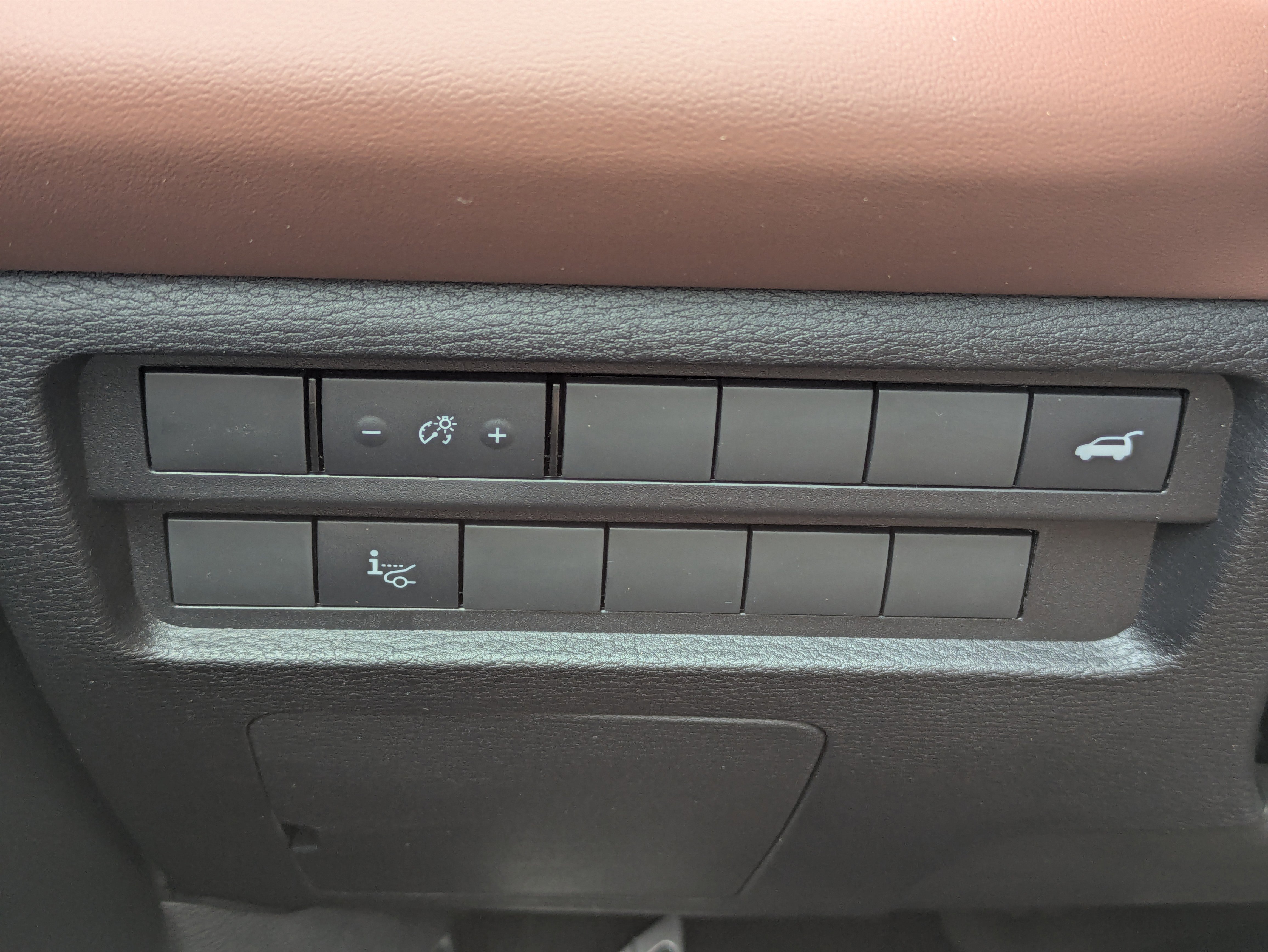 New 2025 Mitsubishi Outlander SEL image 27