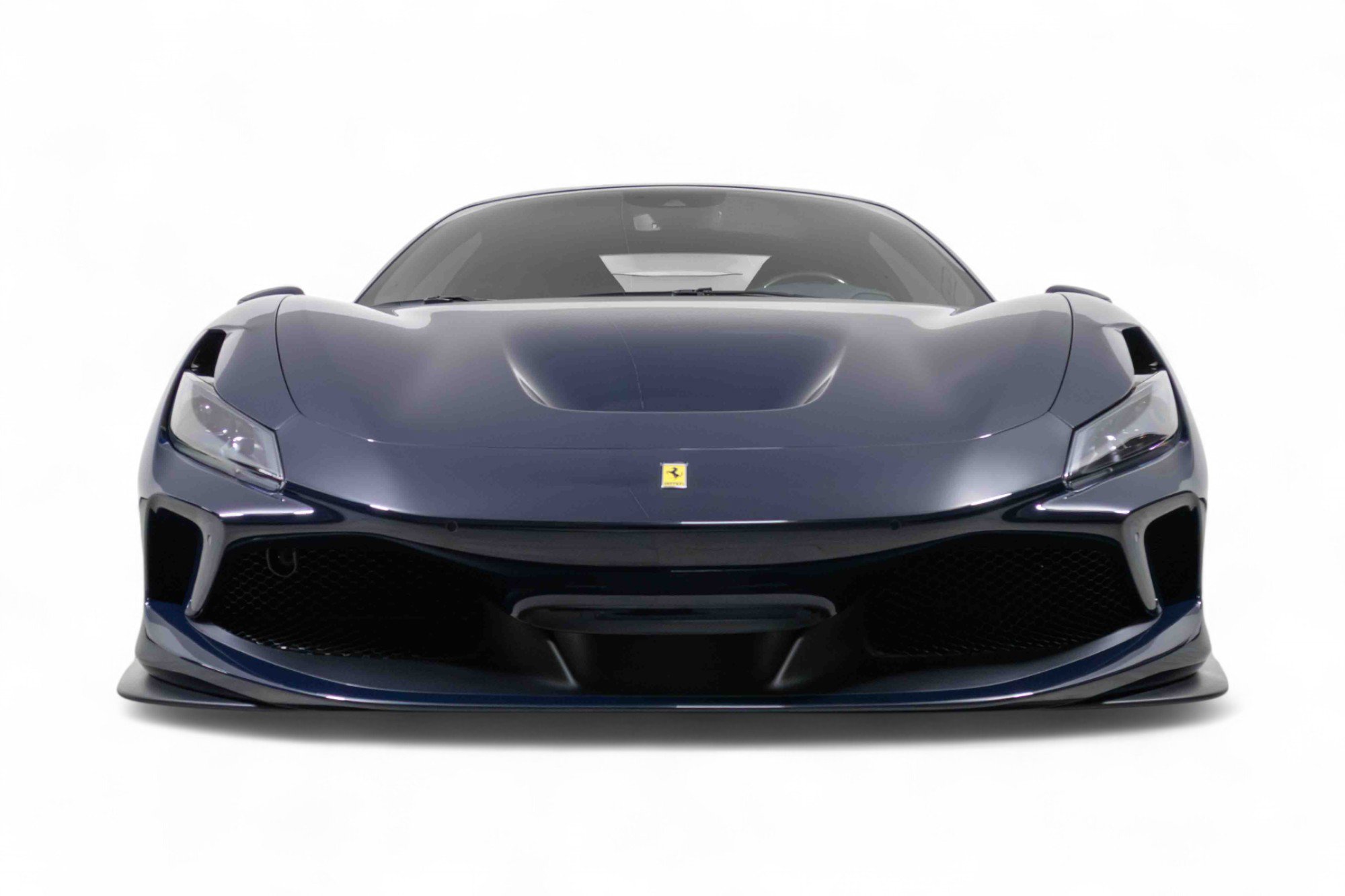 Certified 2022 Ferrari F8 Tributo image 3