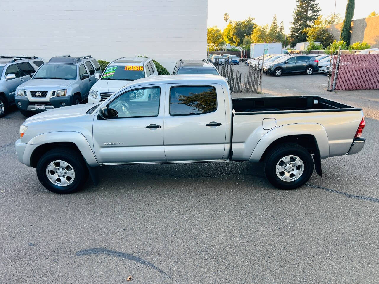 Used 2008 Toyota Tacoma PreRunner RWD image 5