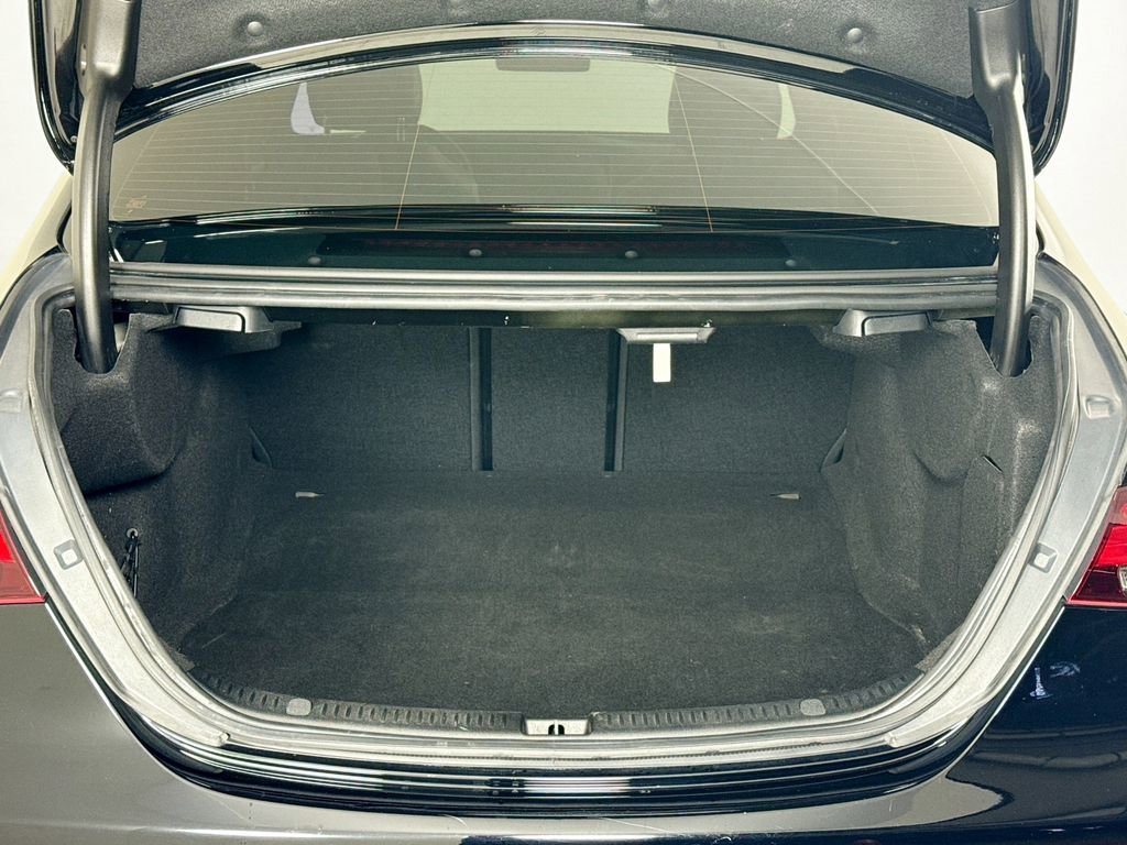Used 2022 Mercedes-Benz E 350 Sedan image 25
