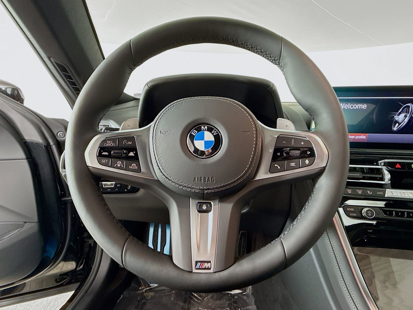 New 2026 BMW 840i Coupe RWD image 11