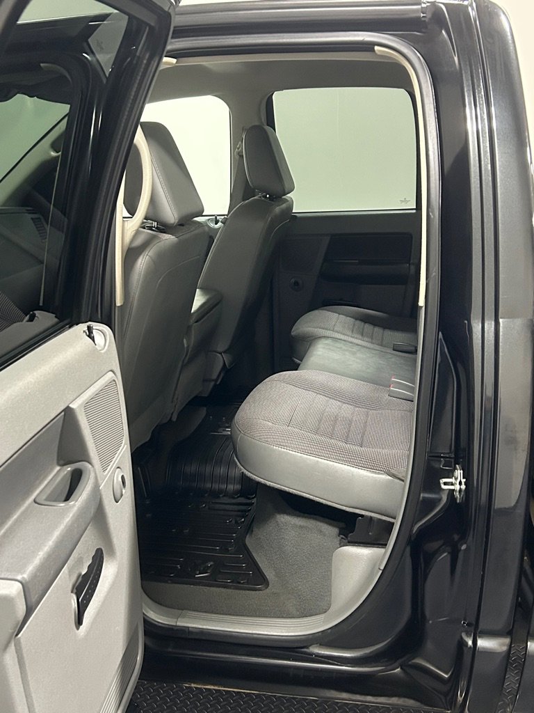 Used 2008 Dodge Ram 1500 Truck SLT image 9