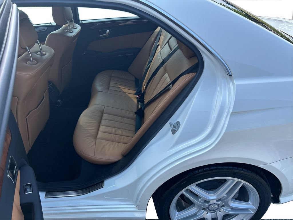 Used 2013 Mercedes-Benz E 350 Sedan image 11
