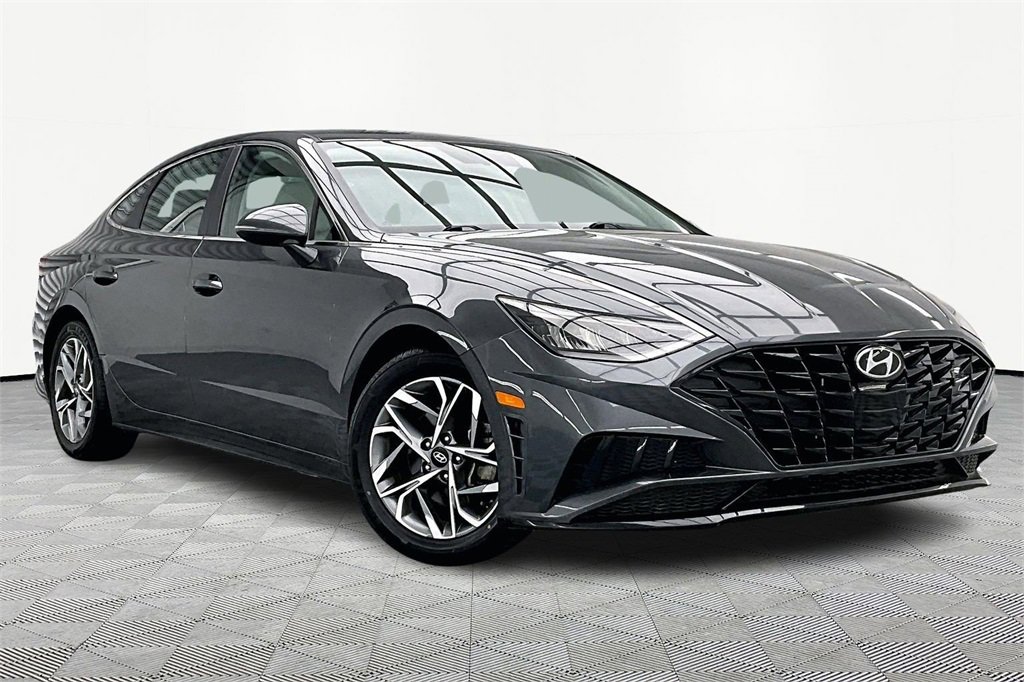 Used 2023 Hyundai Sonata SEL w/ Cargo Package image 12
