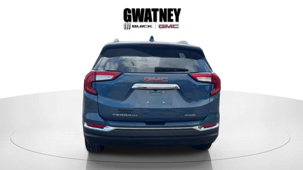Used 2024 GMC Terrain SLT image 6