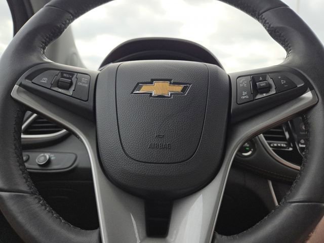 Certified 2022 Chevrolet Trax LT w/ LT Convenience Package AWD/4WD image 30