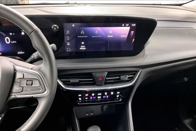 Certified 2025 Buick Encore GX Avenir w/ Avenir Convenience Package AWD/4WD image 4