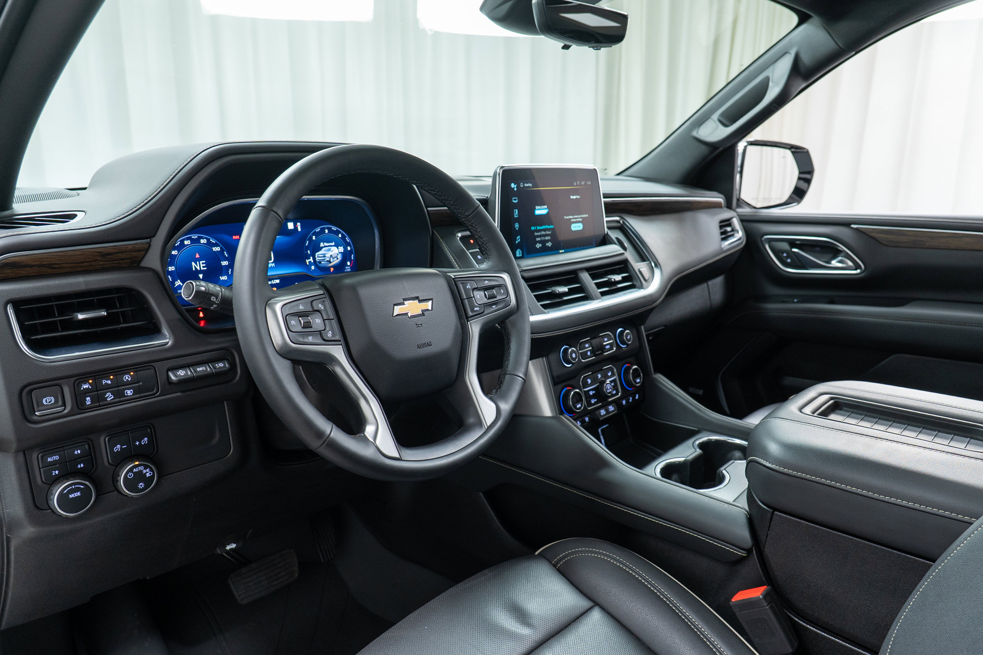 Used 2023 Chevrolet Tahoe Premier w/ Premium Package 2 image 12