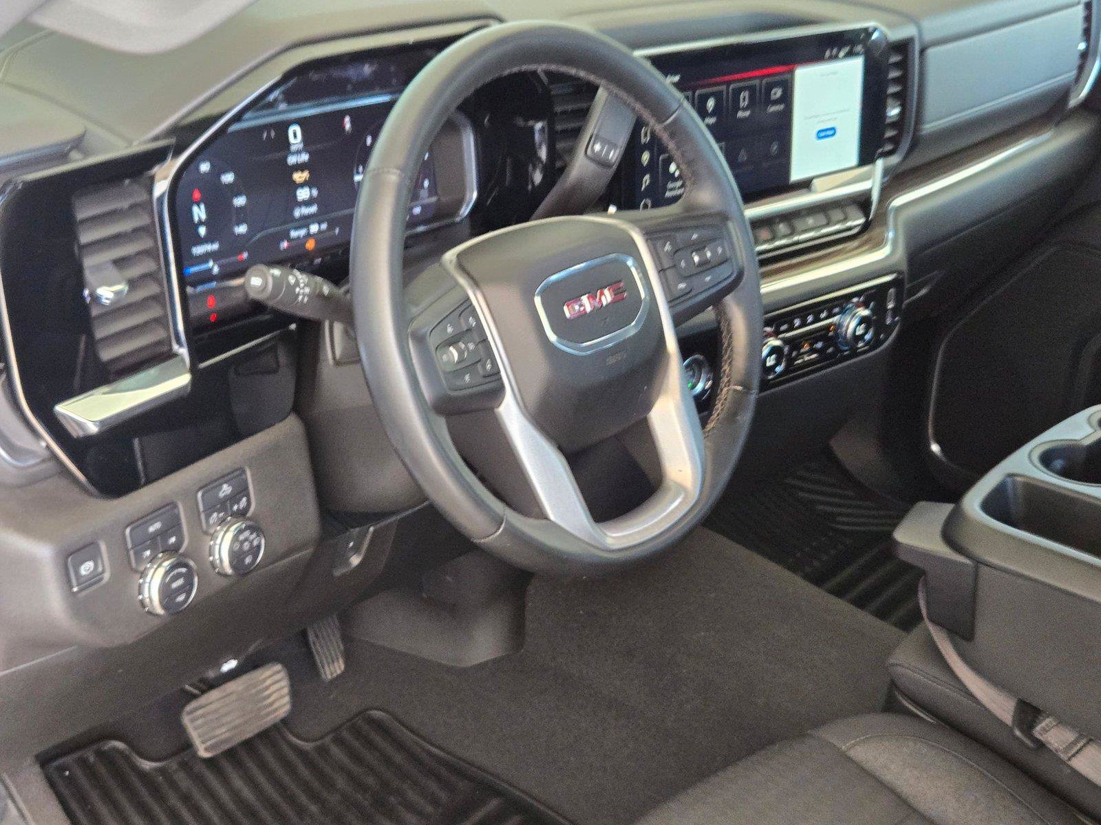 Used 2024 GMC Sierra 1500 Elevation AWD/4WD image 9