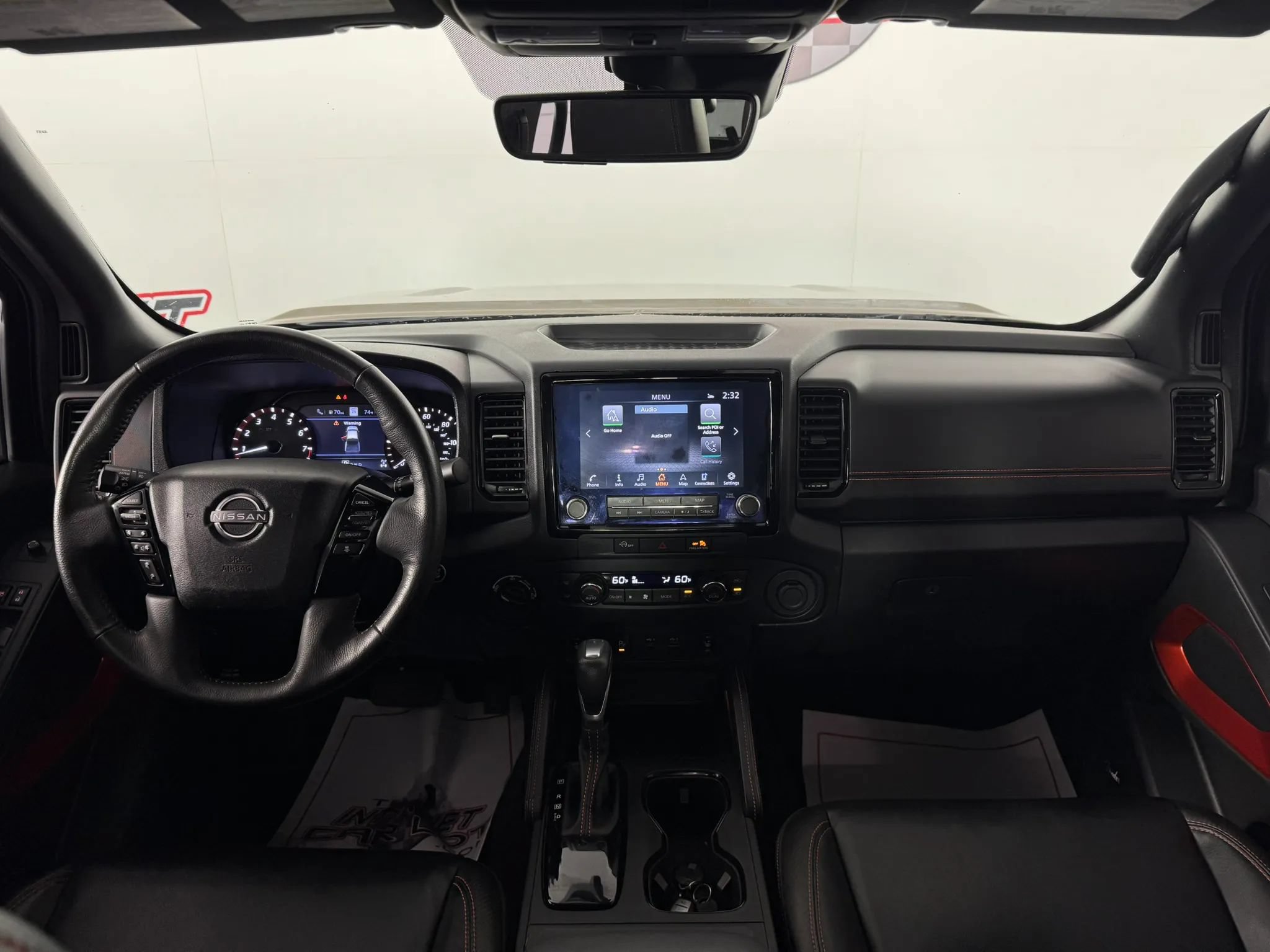 Used 2023 Nissan Frontier PRO-4X w/ Pro-4X Premium Package AWD/4WD image 11