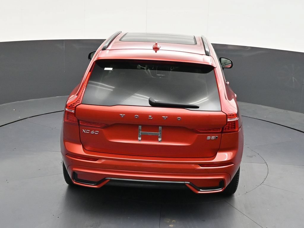 Certified 2024 Volvo XC60 B5 Core AWD/4WD image 20