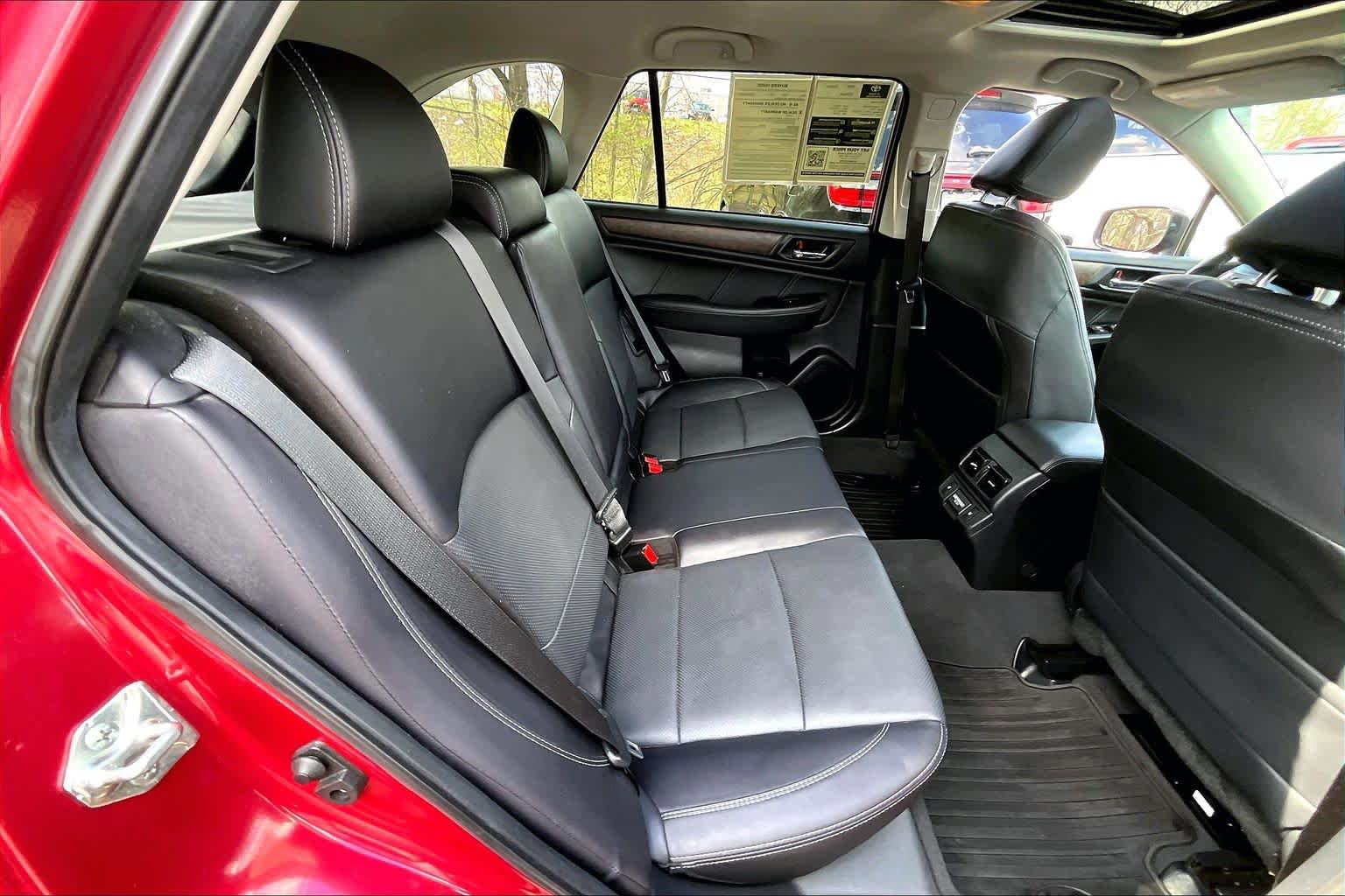 Used 2018 Subaru Outback 2.5i Limited AWD/4WD image 19