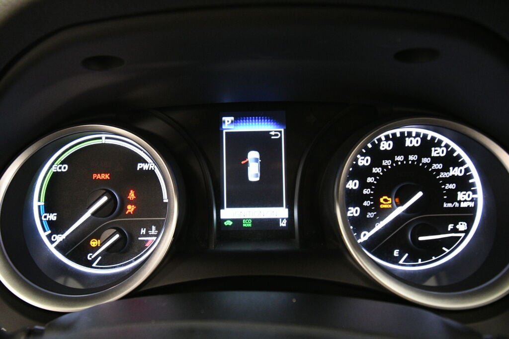 Used 2022 Toyota Camry LE FWD image 12