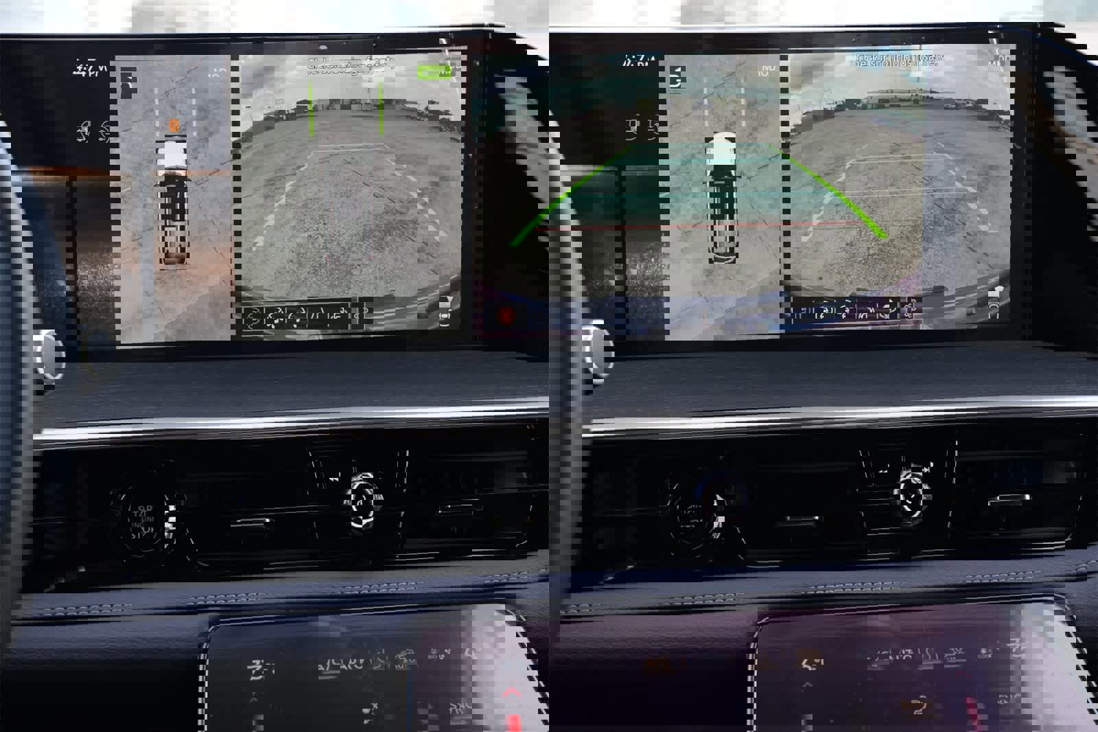 New 2026 INFINITI QX80 4WD w/ Sport Exterior Package image 14