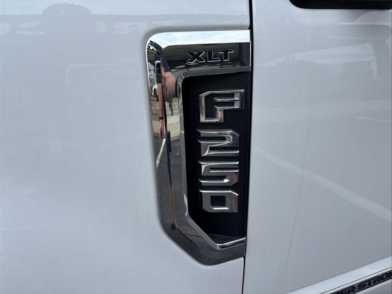 Used 2021 Ford F250 XLT AWD/4WD image 9