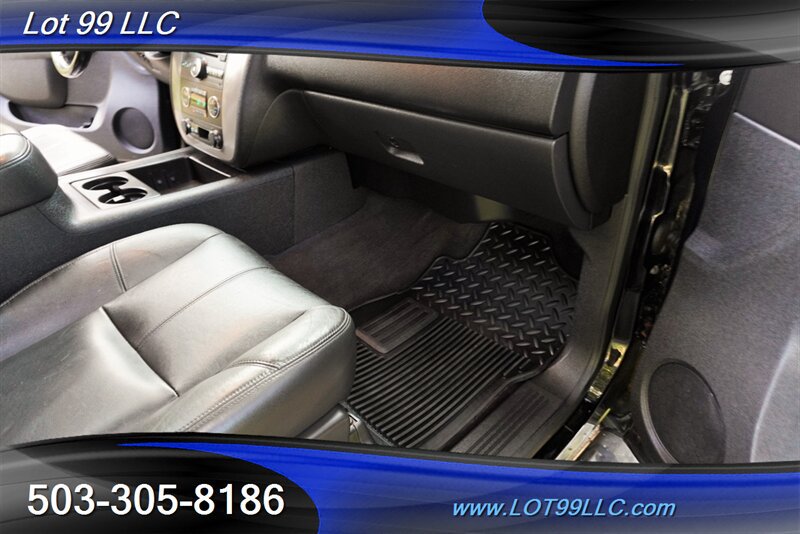 Used 2013 Chevrolet Silverado 3500 LTZ AWD/4WD image 33