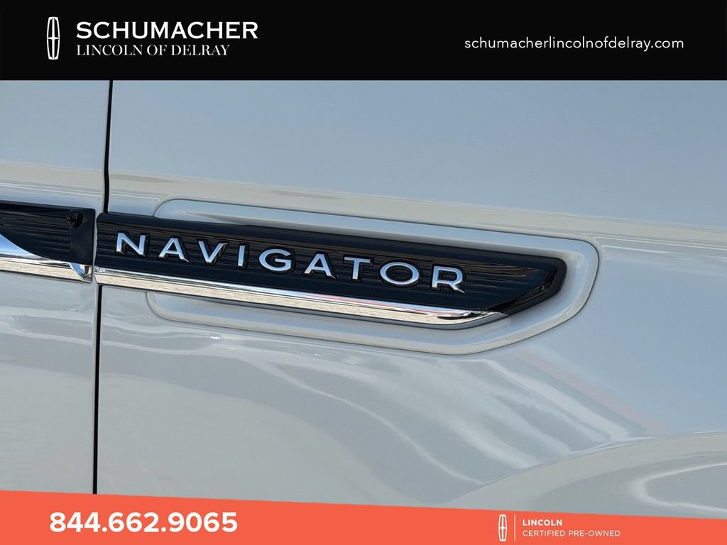 Used 2023 Lincoln Navigator L Black Label AWD/4WD image 10