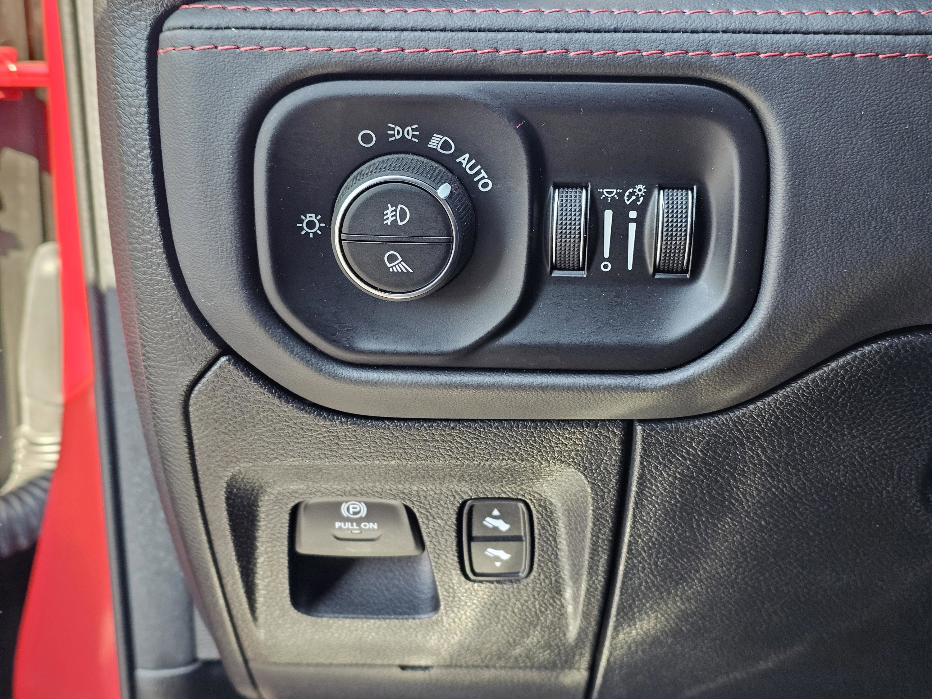 Used 2022 RAM 1500 TRX w/ TRX Level 2 Equipment Group image 18