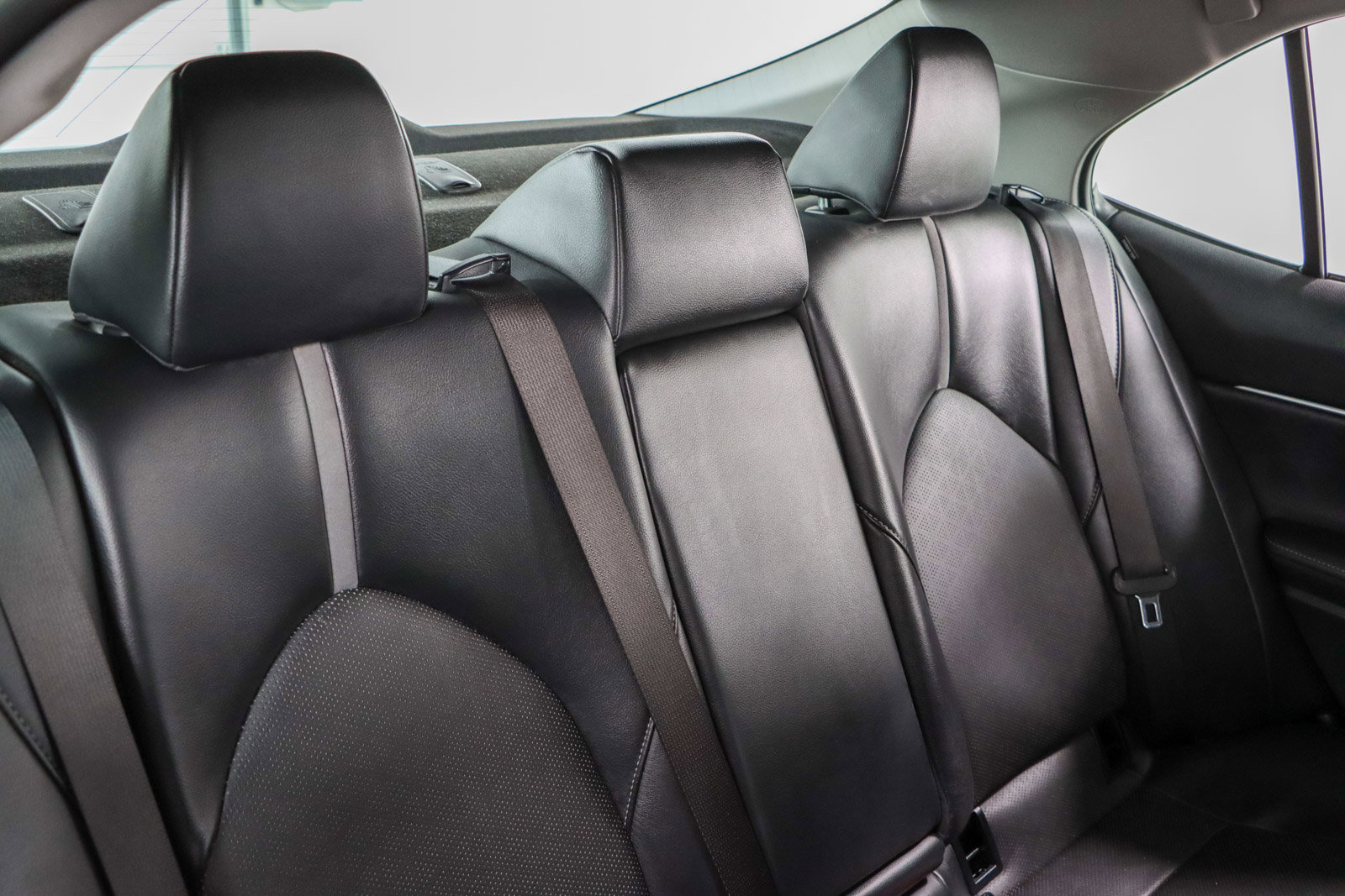 Used 2024 Toyota Camry XSE FWD image 27