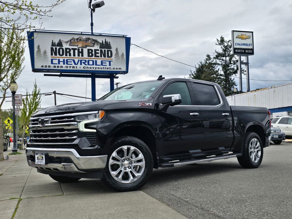 Used 2025 Chevrolet Silverado 1500 LTZ w/ LTZ Premium Package