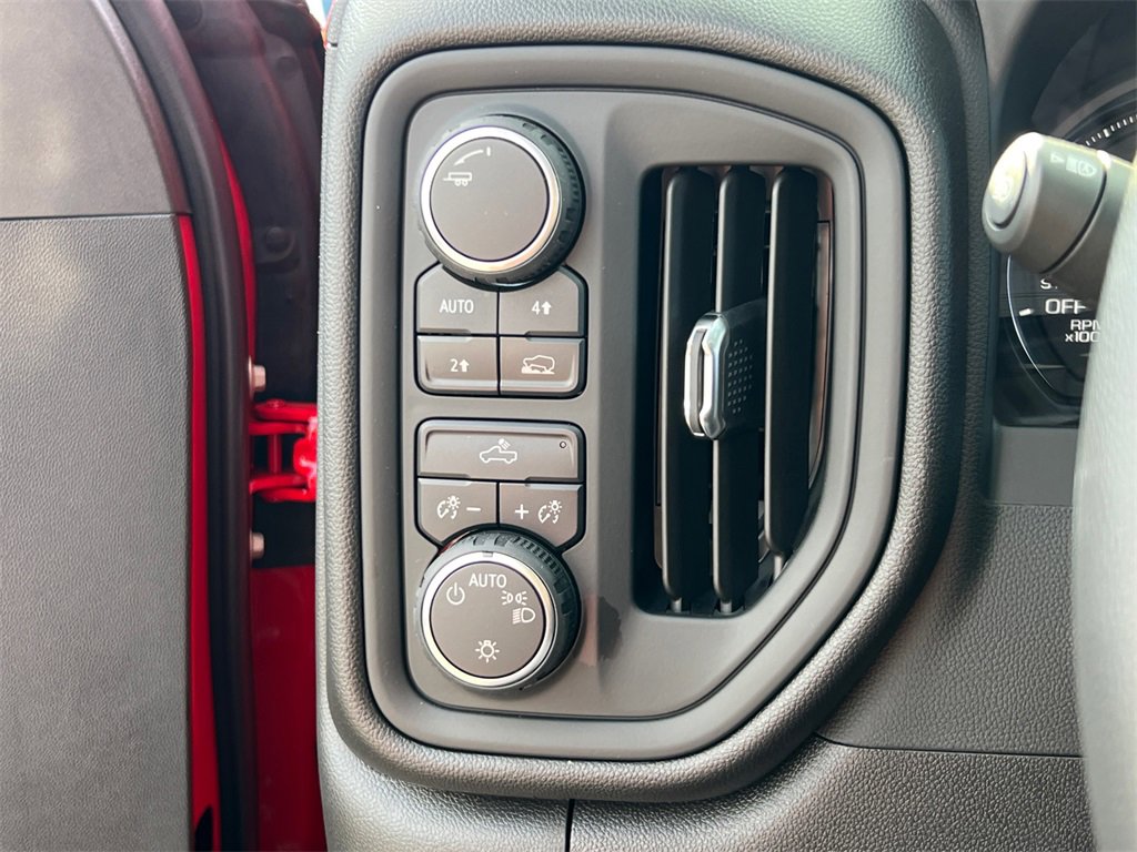 New 2026 Chevrolet Silverado 1500 Custom w/ Turbomax Blackout Package image 26