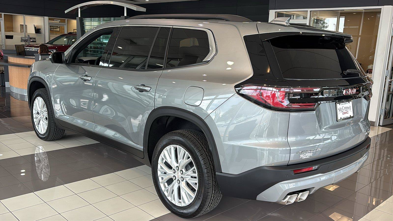 New 2026 GMC Acadia Elevation w/ Elevation Premium Package FWD image 4