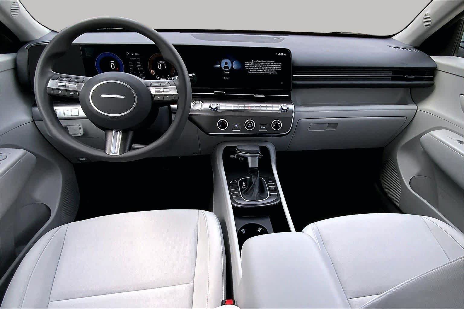Used 2026 Hyundai Kona SE FWD image 15