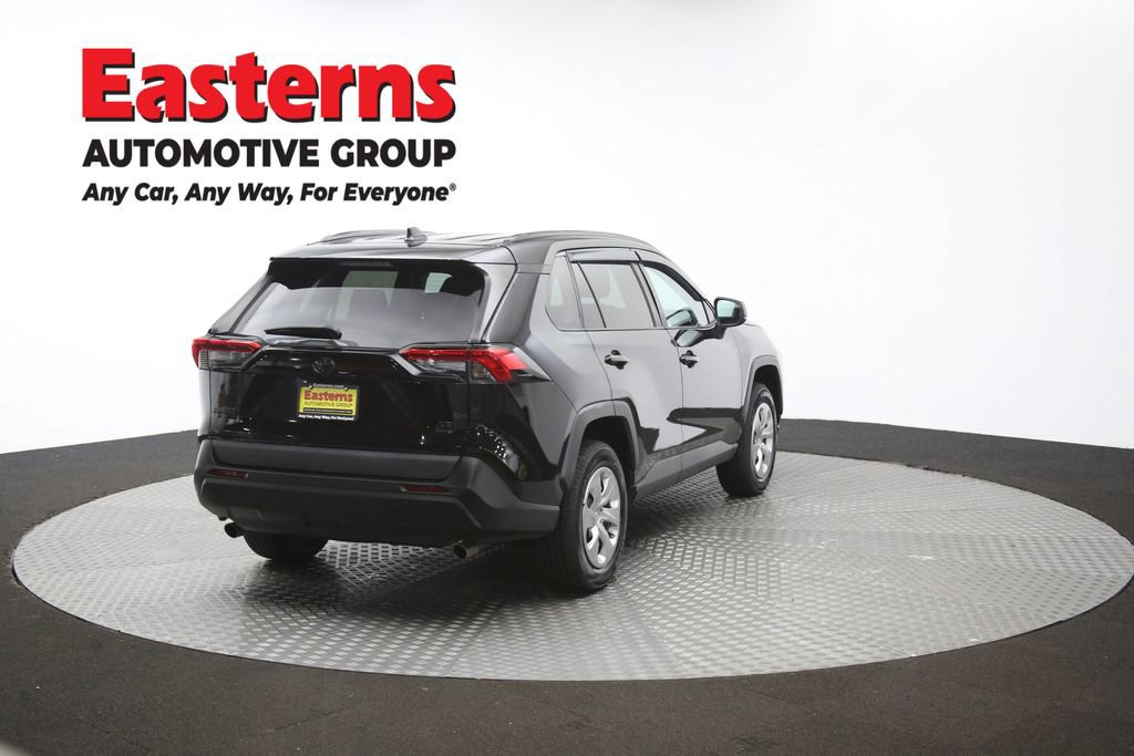 Used 2021 Toyota RAV4 LE image 38