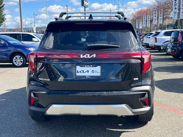Certified 2024 Kia Seltos SX w/ SX Sunroof Package image 6