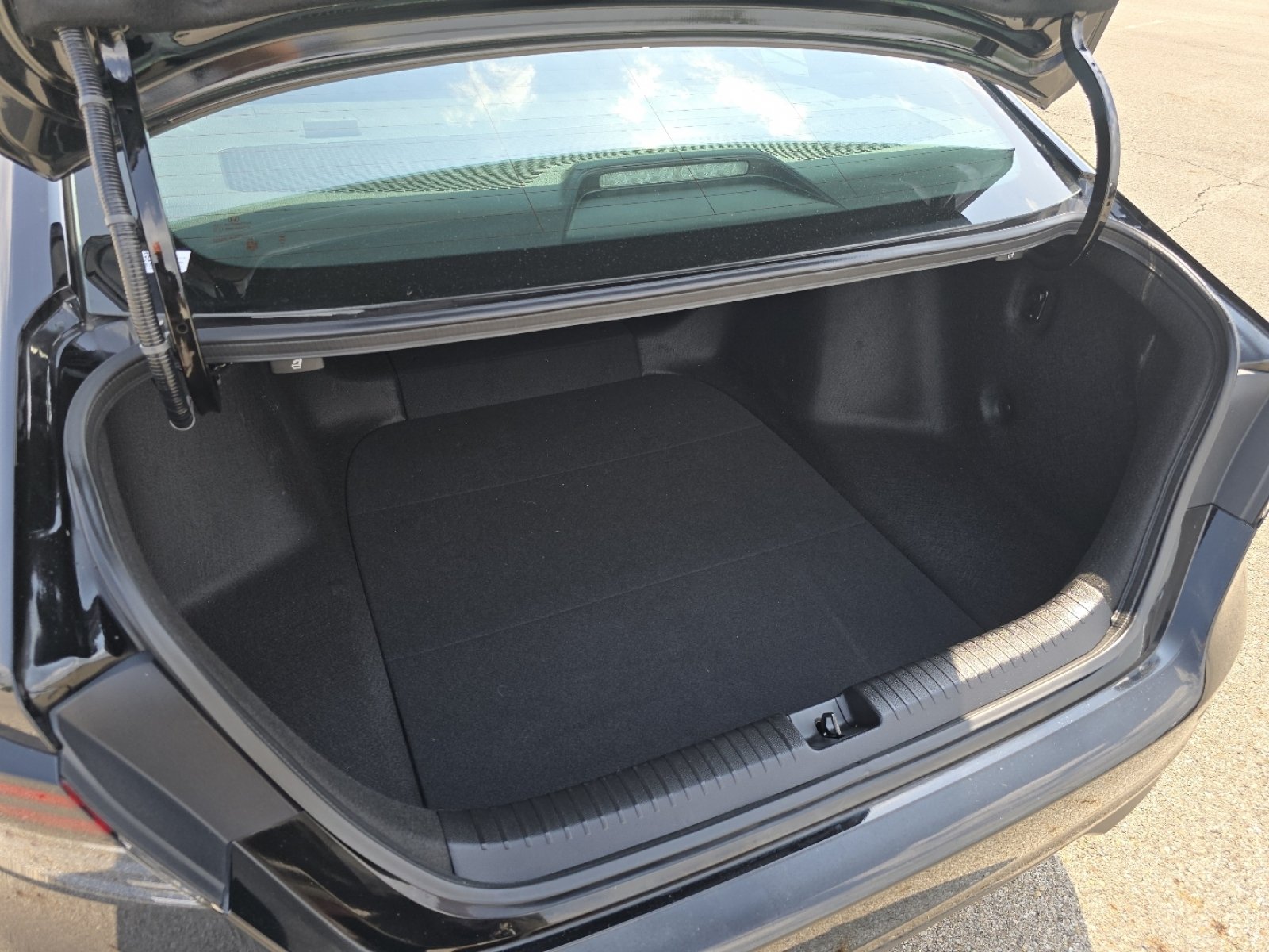 Used 2023 Honda Accord Sport image 22