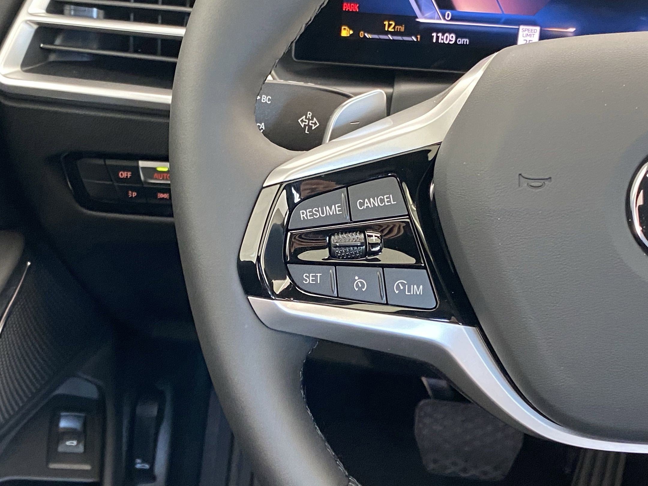 Used 2025 BMW 330i xDrive Sedan w/ Premium Package image 17