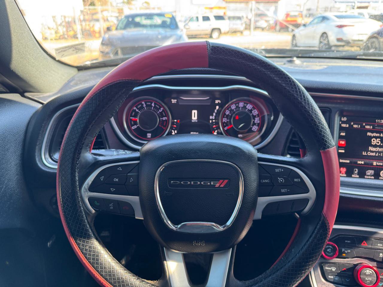 Used 2015 Dodge Challenger SXT Plus w/ Driver Convenience Group RWD image 16