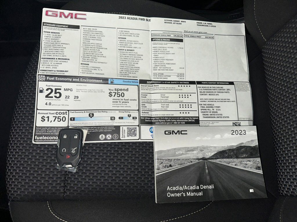 Certified 2023 GMC Acadia SLE w/ Driver Convenience Package image 16