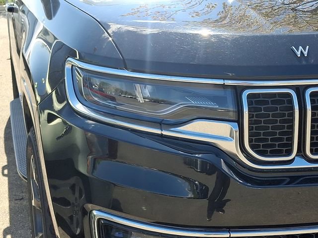 Used 2024 Jeep Wagoneer L Series III w/ Flexible Seating Group image 8