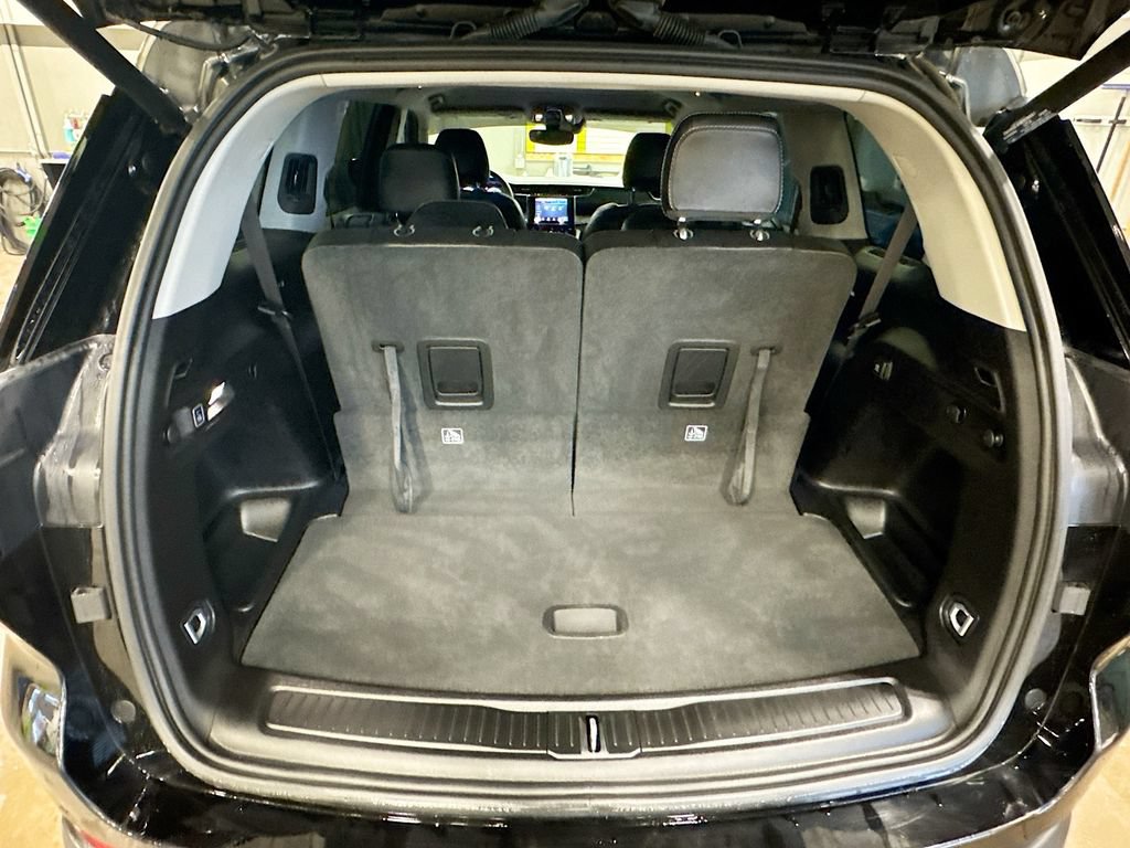Used 2022 Jeep Grand Cherokee L Limited AWD/4WD image 28