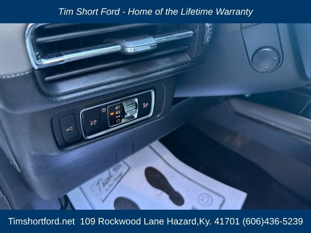Used 2024 Lincoln Corsair Reserve w/ Equipment Group 201A AWD/4WD image 27