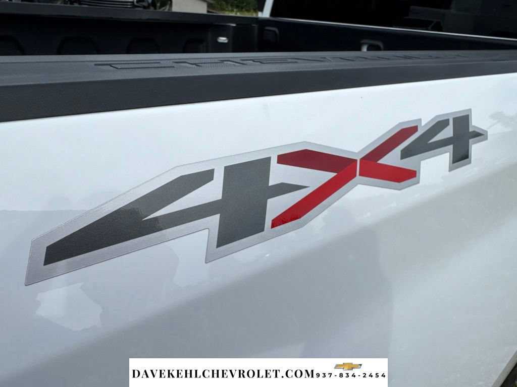 Used 2021 Chevrolet Silverado 1500 LT AWD/4WD image 38
