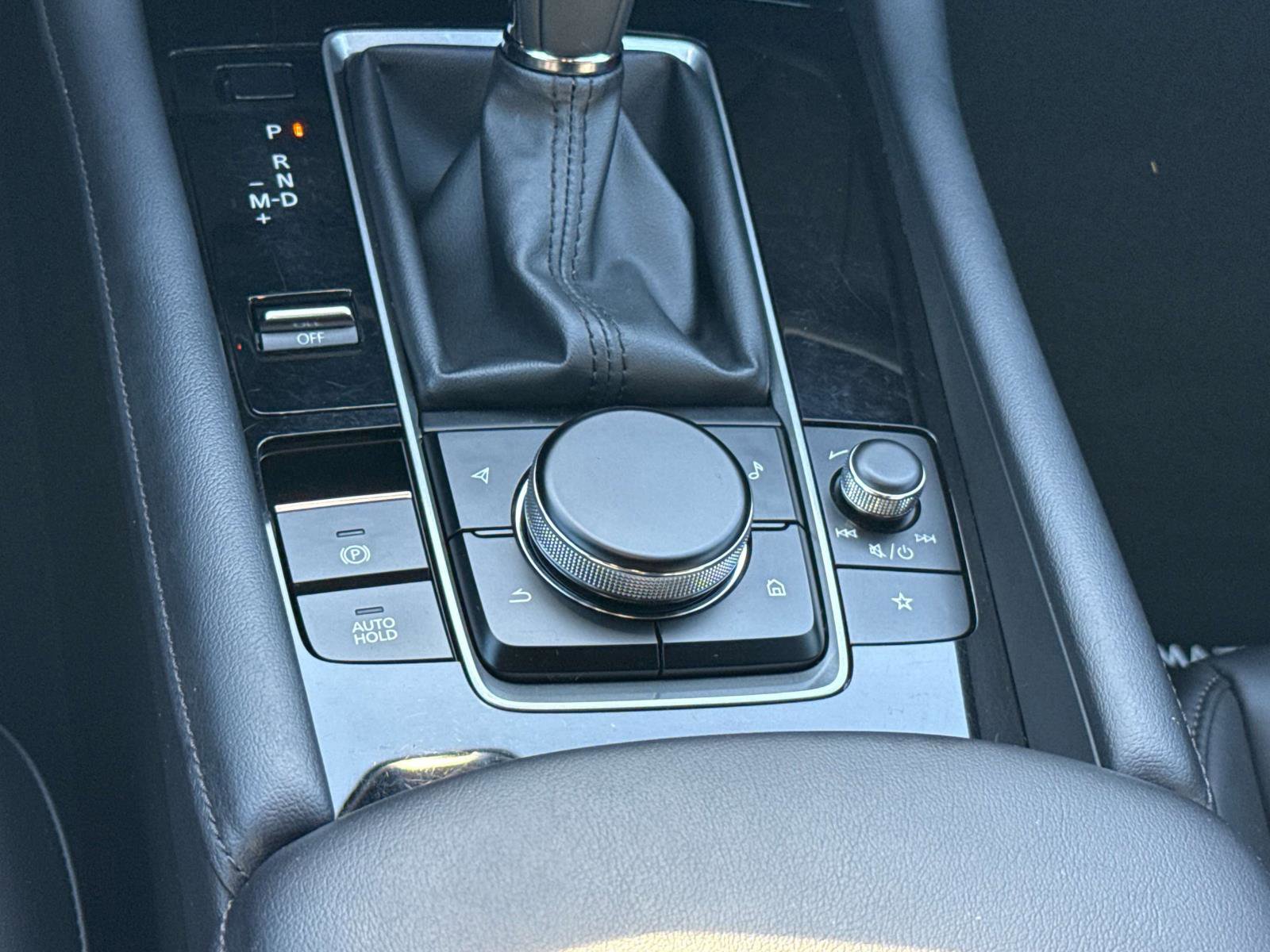 Certified 2025 MAZDA MAZDA3 s Sport image 20