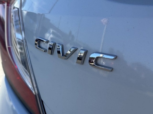 Used 2020 Honda Civic Sport image 12