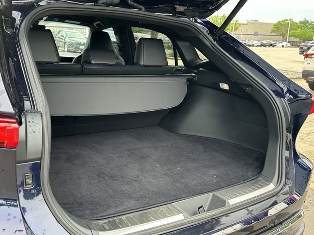 Certified 2024 Toyota Venza XLE image 30